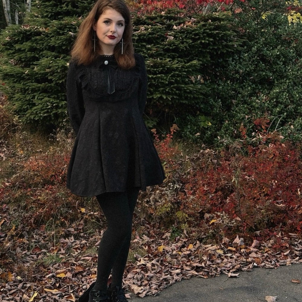 Elegant Black Long Sleeve Dress